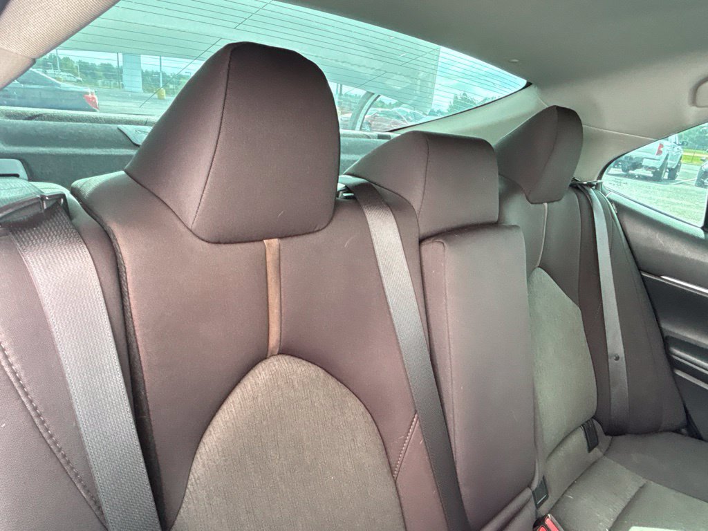 Used 2020 Toyota Camry LE FWD image 26