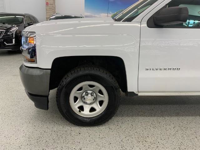 Used 2017 Chevrolet Silverado 1500 W/T AWD/4WD image 38