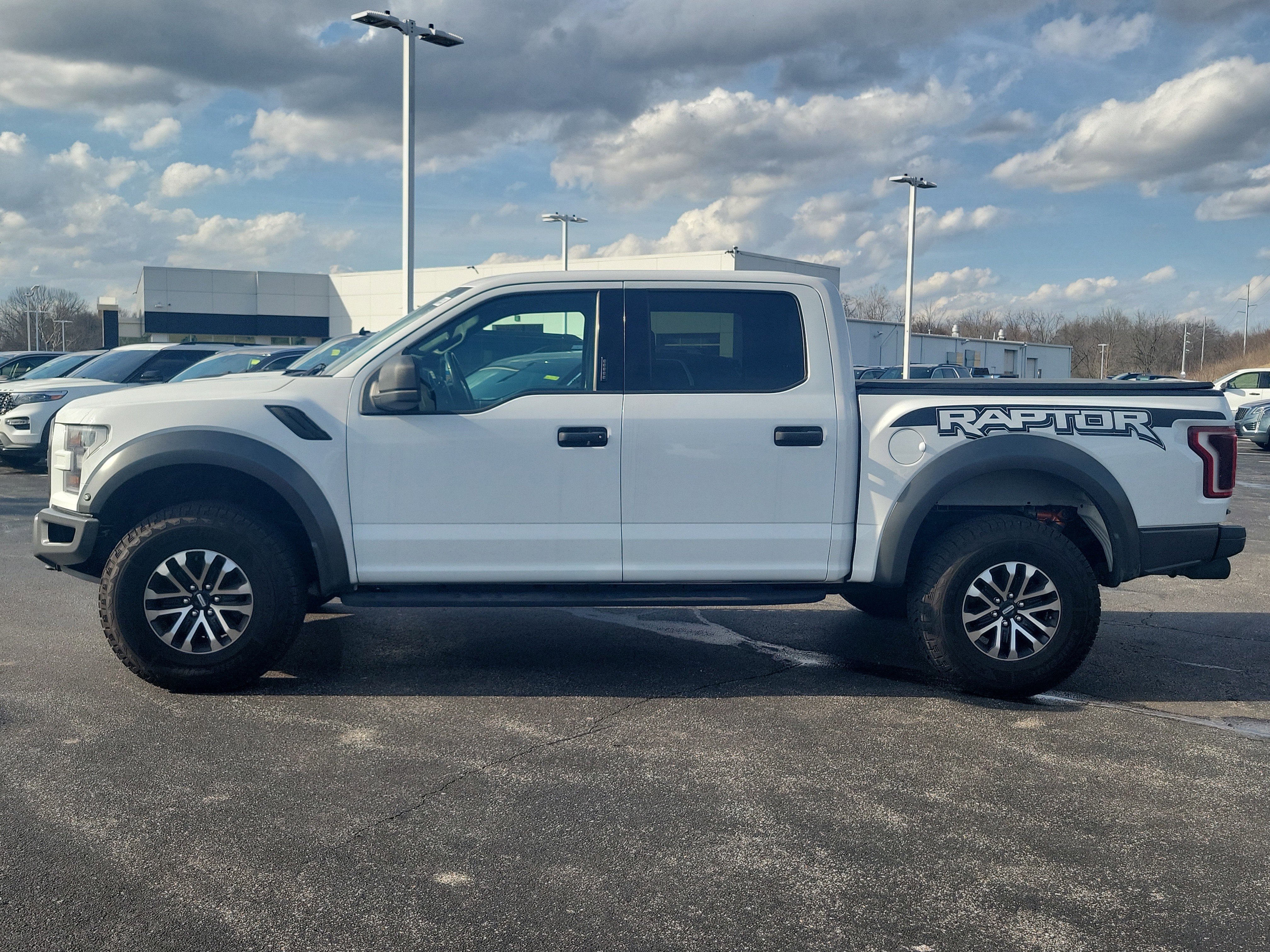 Used 2020 Ford F150 Raptor image 4
