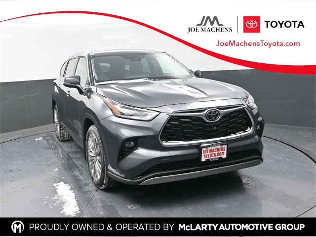 Used 2024 Toyota Highlander Platinum