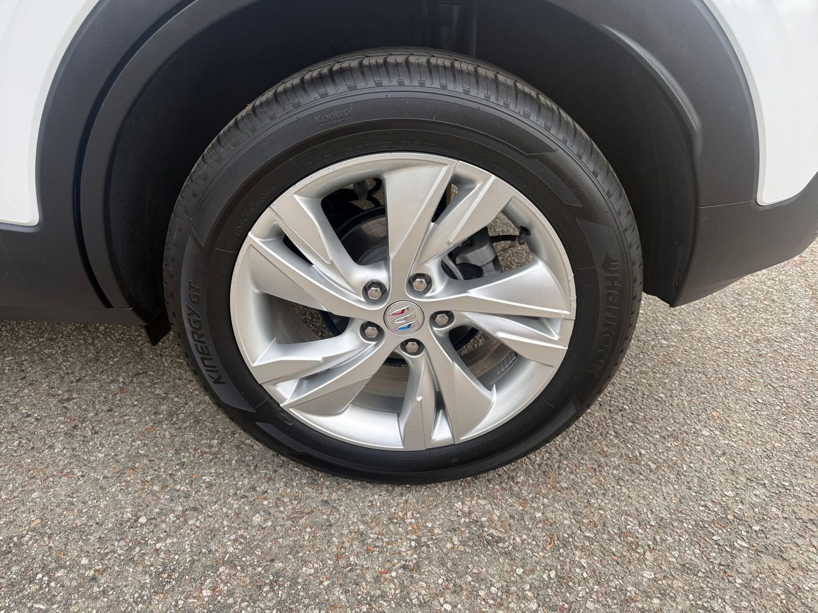 Used 2025 Buick Encore GX Preferred image 25