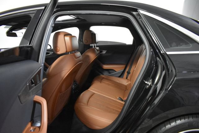 Used 2024 Audi A4 2.0T Premium Plus w/ Premium Plus Package AWD/4WD image 27