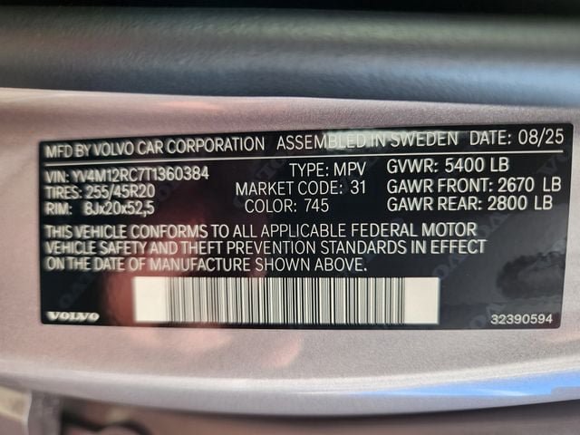 New 2026 Volvo XC60 B5 Plus w/ Climate Package AWD/4WD image 24