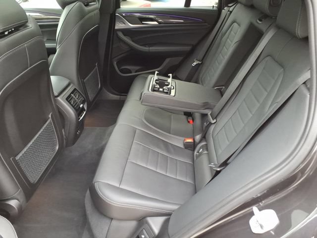 Used 2023 BMW X4 M AWD/4WD image 18