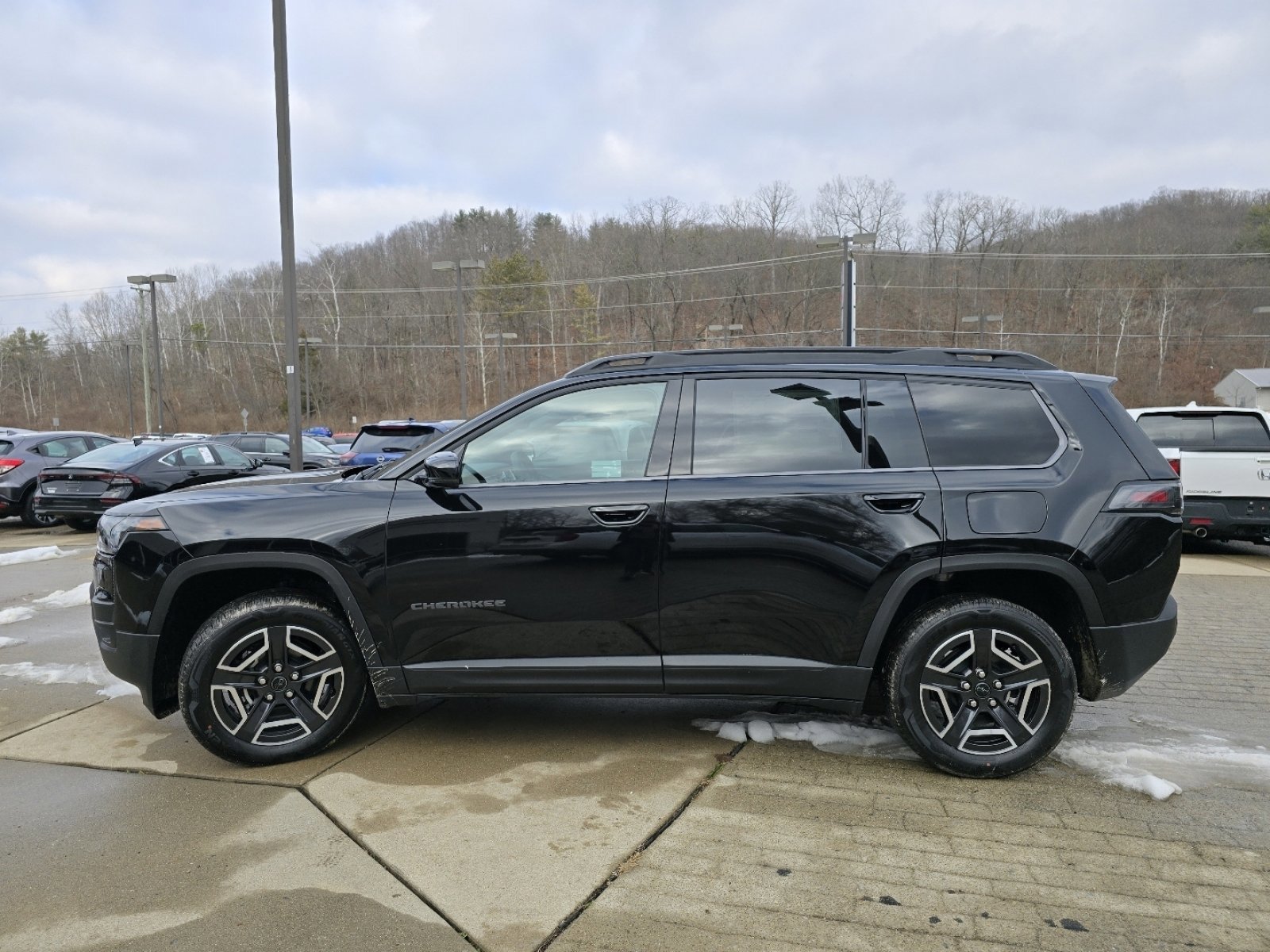 New 2026 Jeep Cherokee Limited image 9