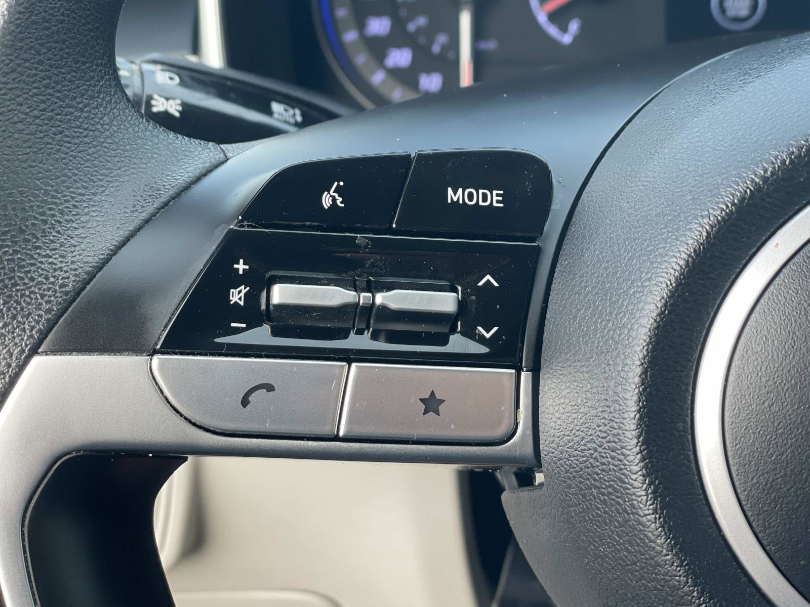 Certified 2023 Hyundai Tucson SEL image 8