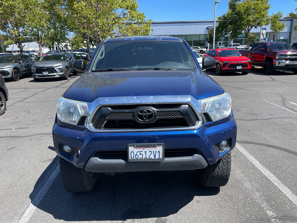 Used 2015 Toyota Tacoma PreRunner w/ TRD Off-Road Package RWD image 2