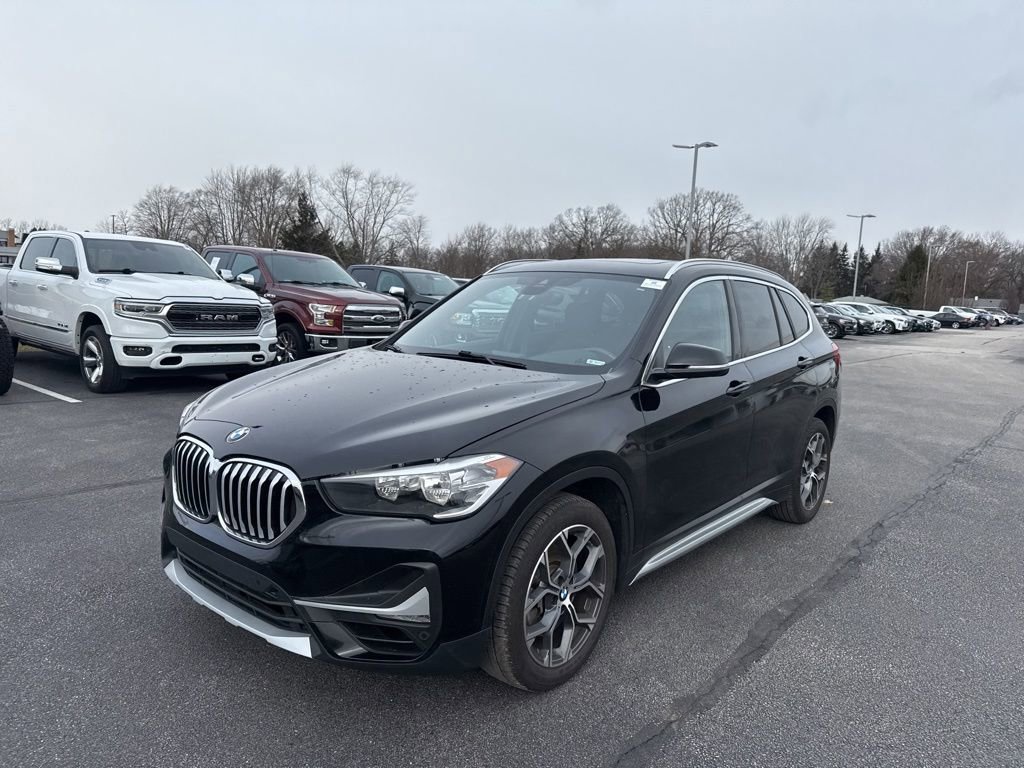 Used 2020 BMW X1 xDrive28i w/ Convenience Package image 3