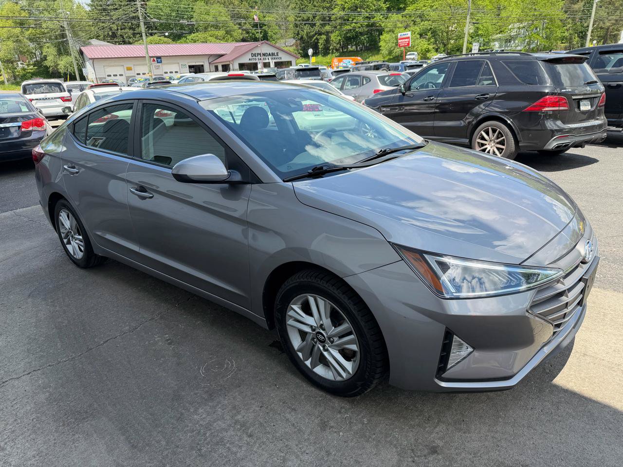 Used 2020 Hyundai Elantra SEL w/ Cargo Package (C1) FWD image 3