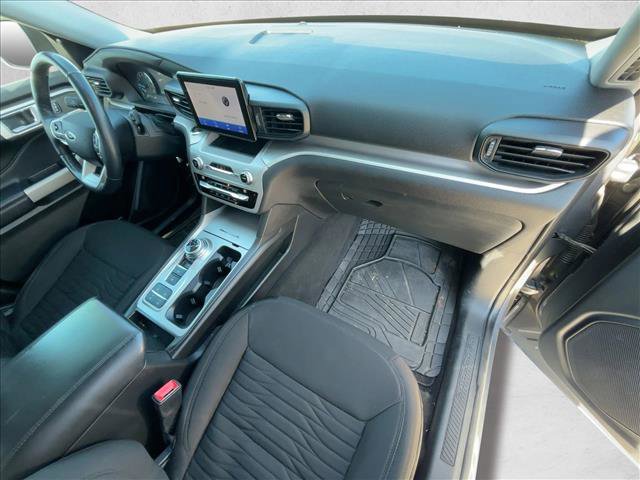 Used 2021 Ford Explorer XLT image 21