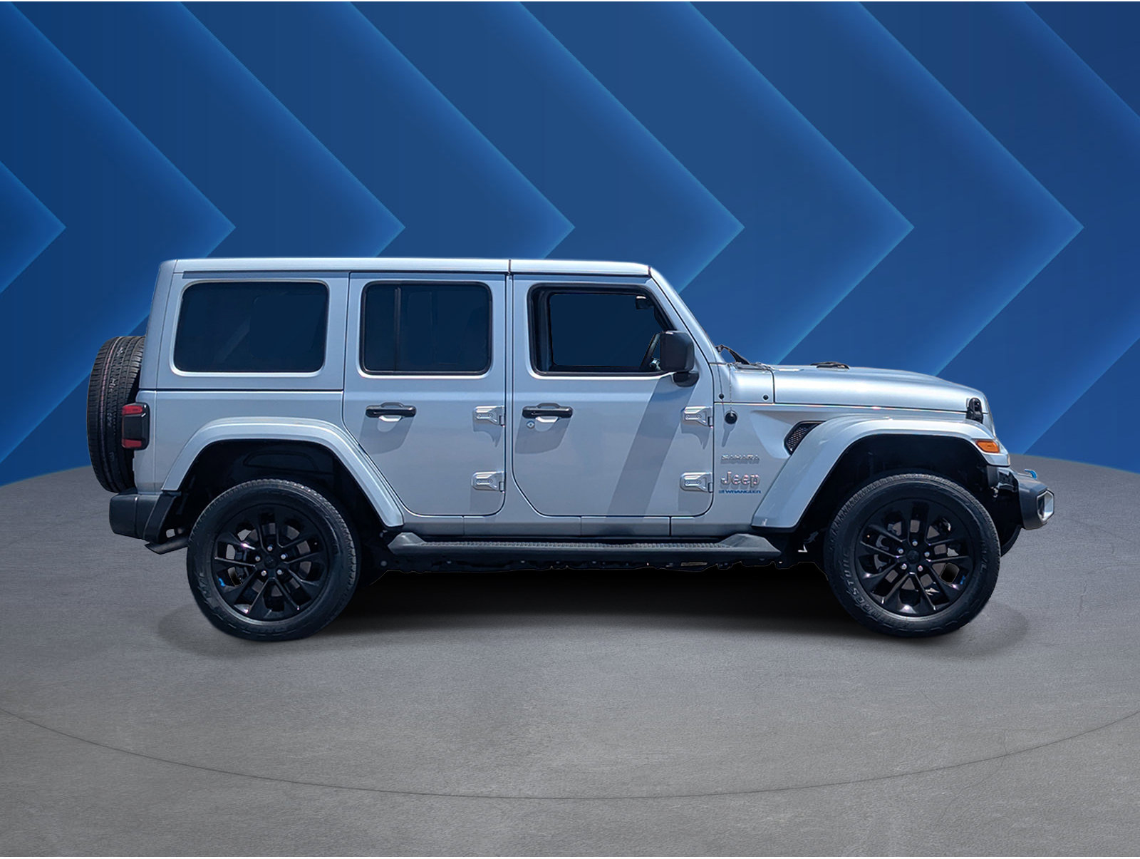 Used 2023 Jeep Wrangler Unlimited Sahara AWD/4WD image 2