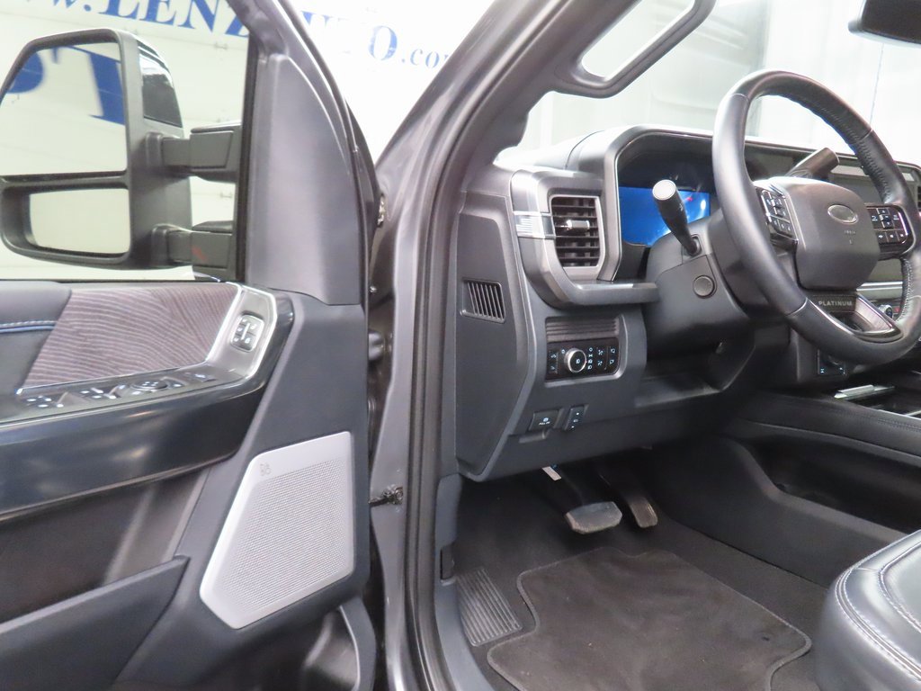 Used 2025 Ford F250 Platinum image 60