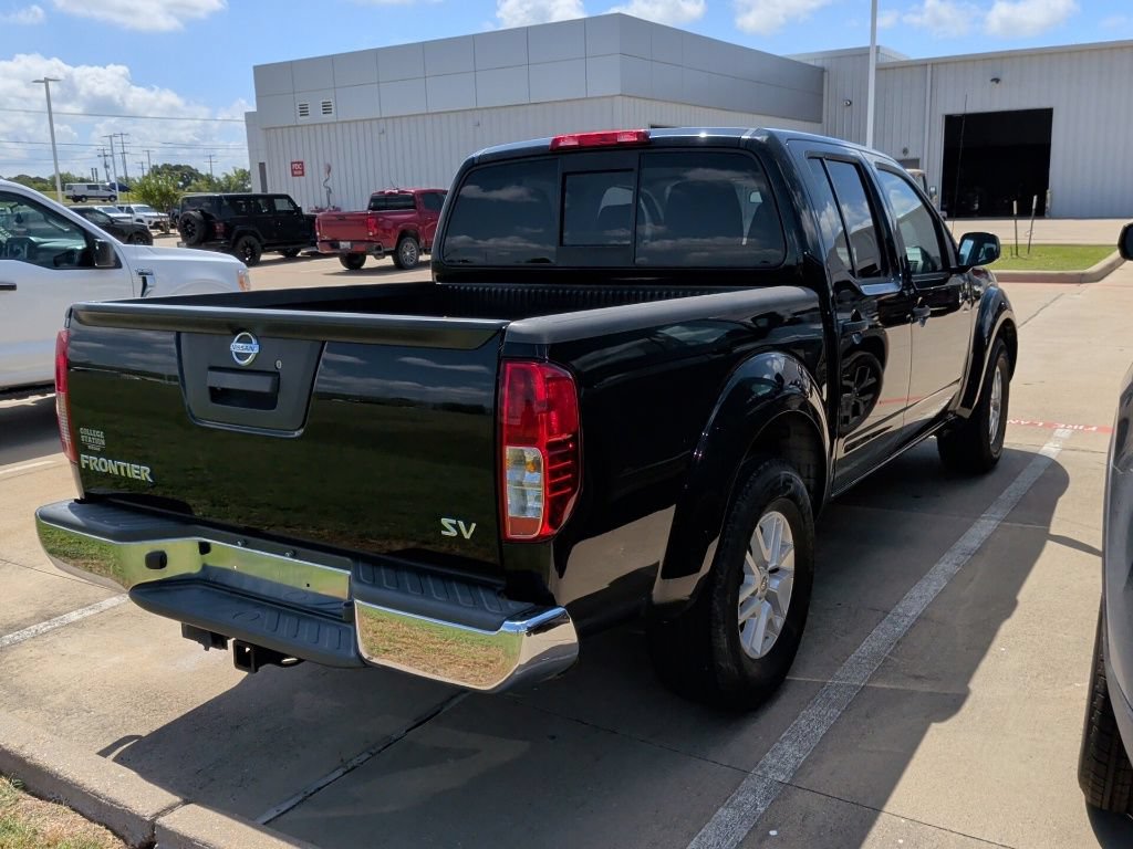 Used 2019 Nissan Frontier SV RWD image 8