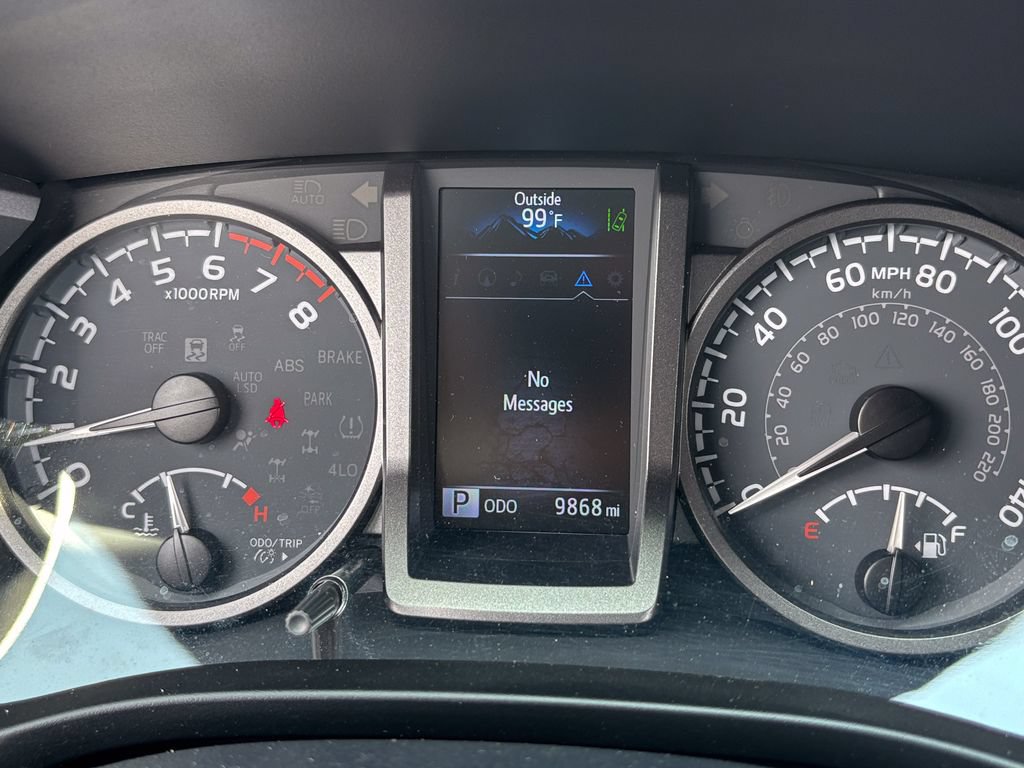 Used 2021 Toyota Tacoma TRD Sport w/ TRD Premium Sport Package AWD/4WD image 39