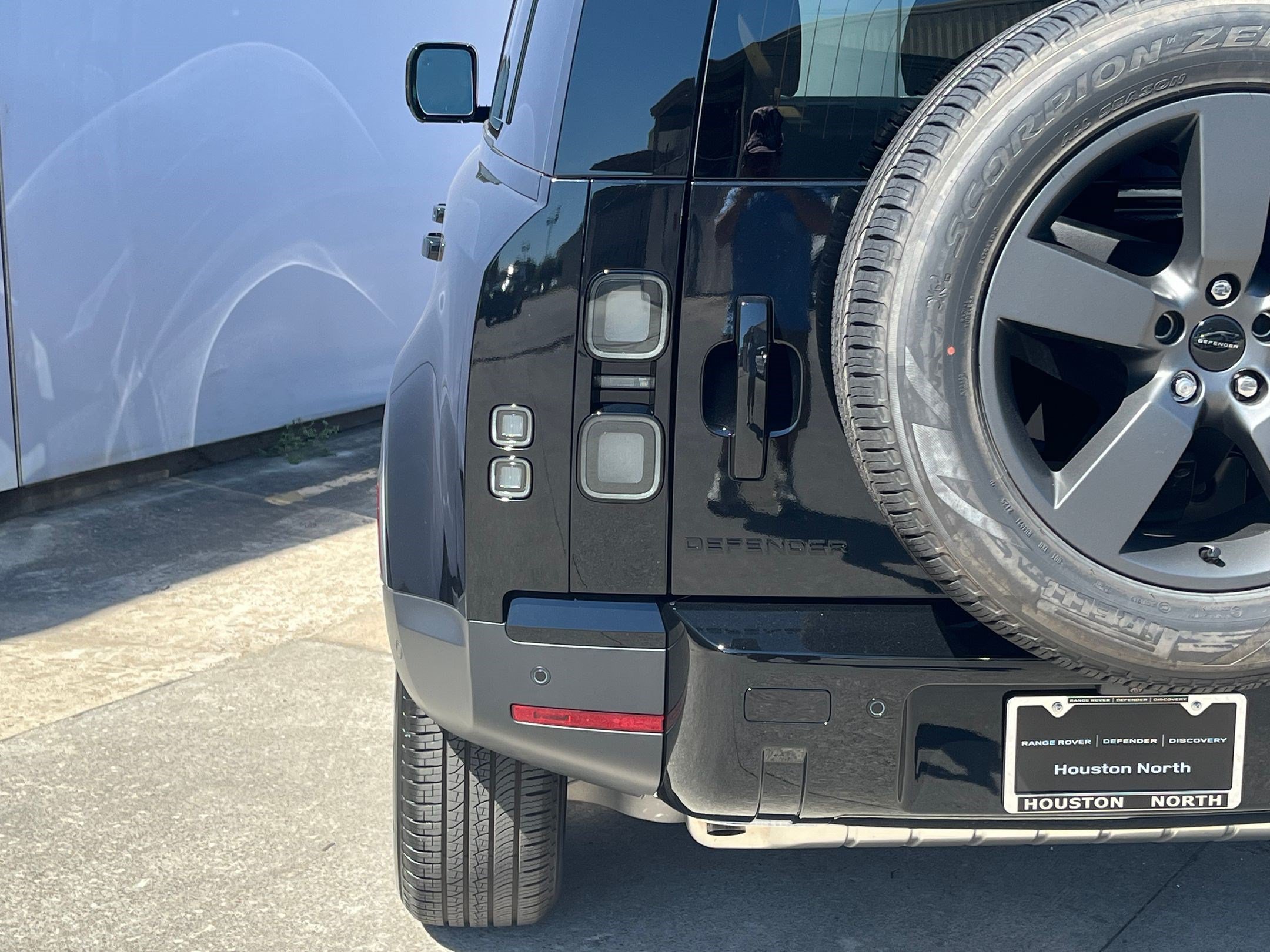Used 2026 Land Rover Defender 110 S AWD/4WD image 13