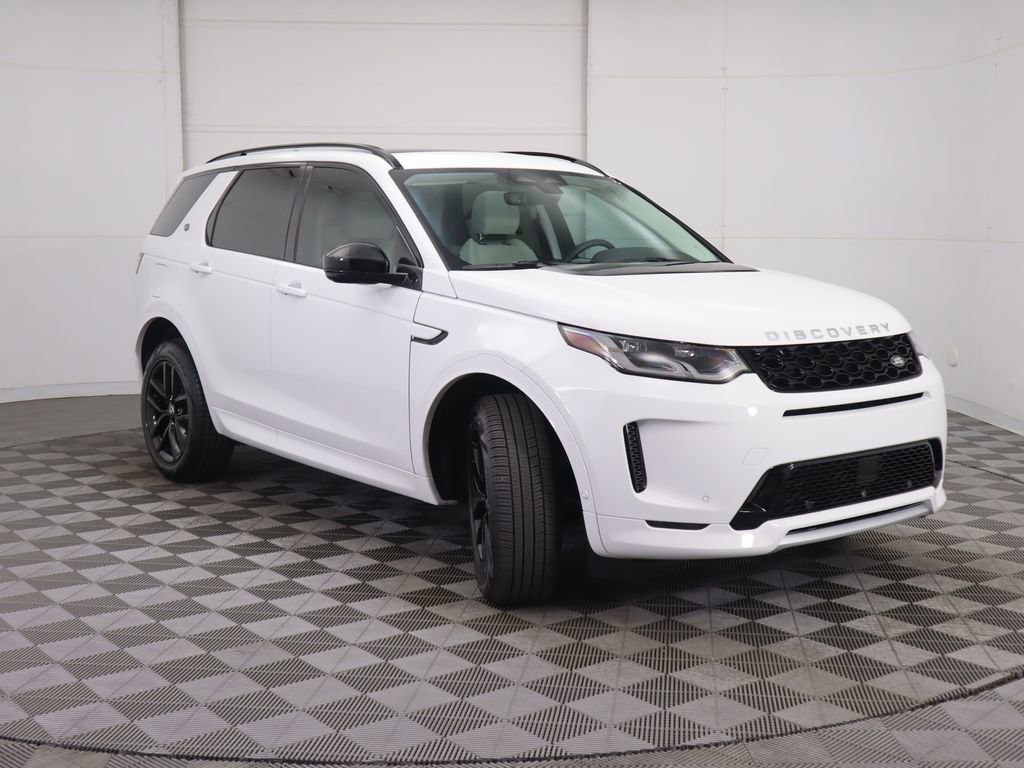 Used 2025 Land Rover Discovery Sport S image 3