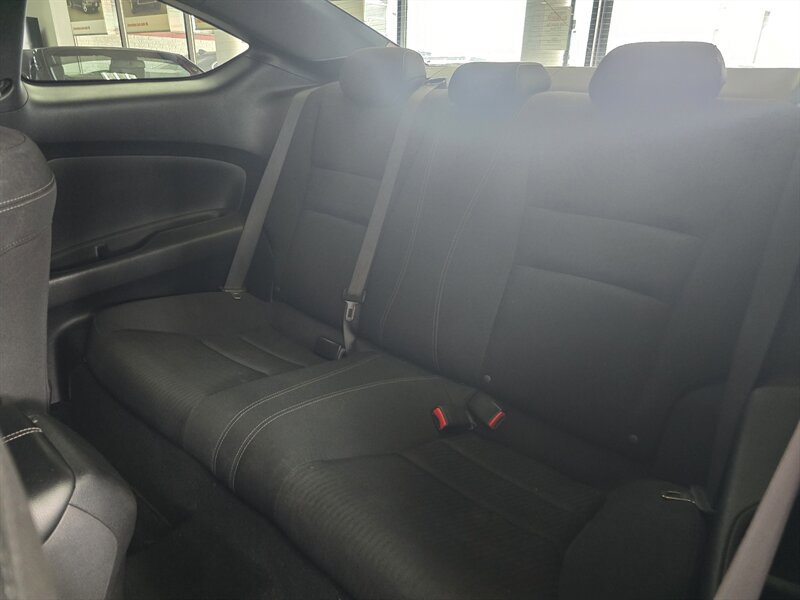 Used 2017 Honda Accord EX image 10