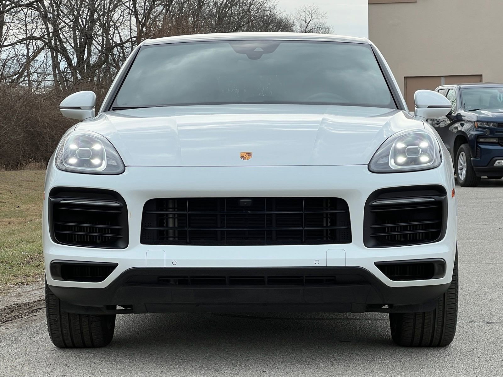 Certified 2023 Porsche Cayenne Platinum Edition image 7