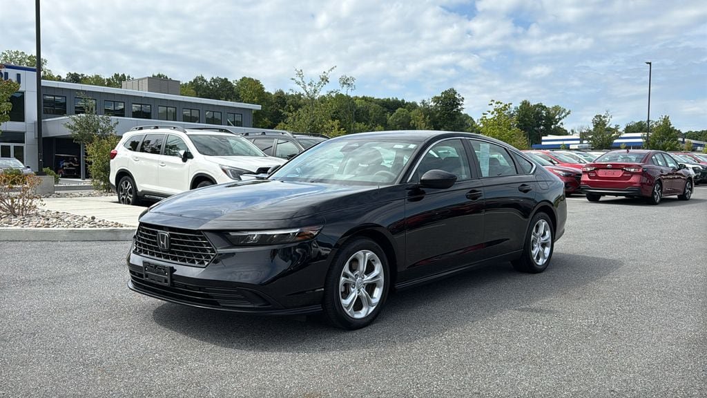 Used 2024 Honda Accord LX image 3