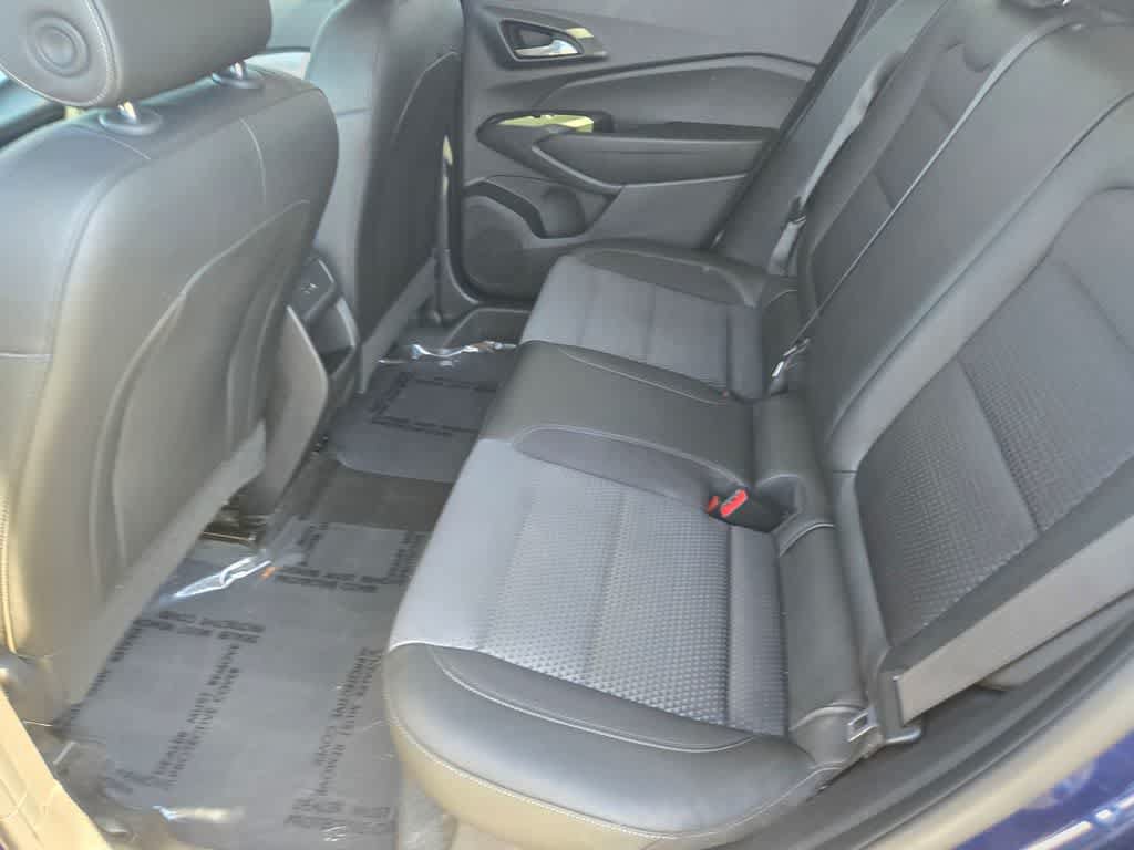Used 2024 Chevrolet Trax LT FWD image 12