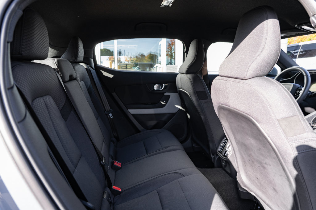 Used 2024 Polestar Polestar 2 AWD/4WD image 23