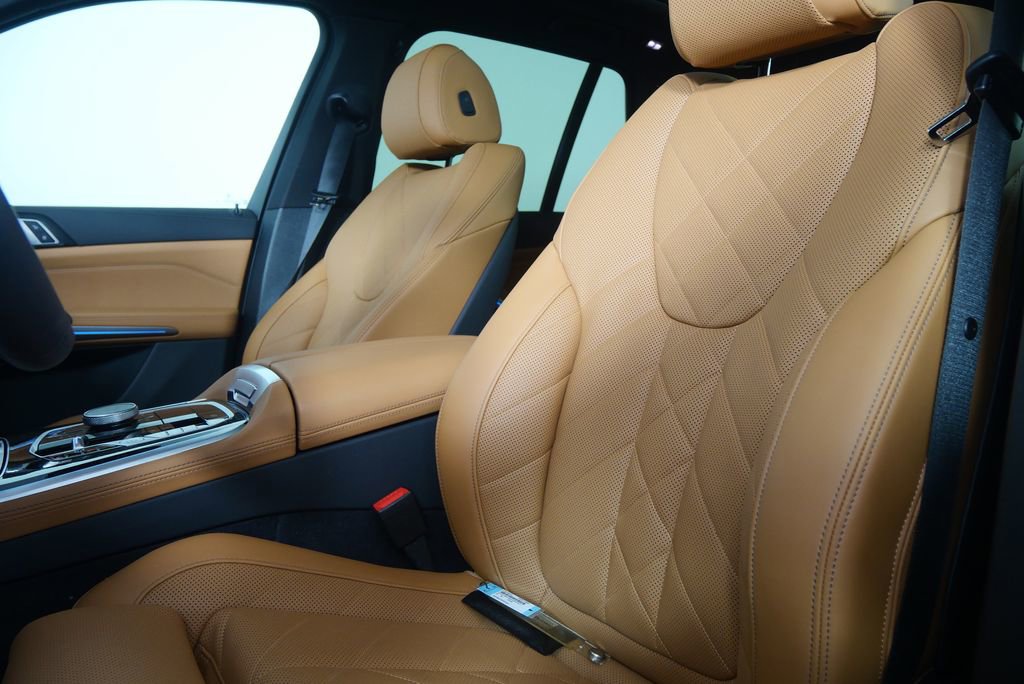 Certified 2026 BMW X5 sDrive40i image 11