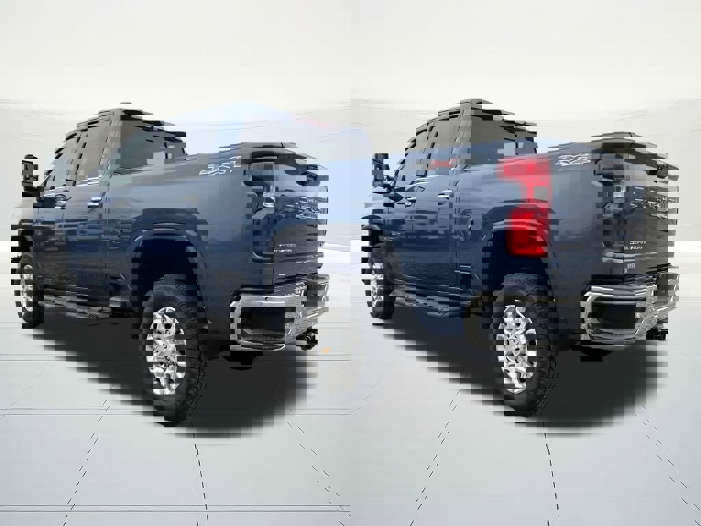 Used 2024 Chevrolet Silverado 2500 LTZ w/ LTZ Premium Package image 3