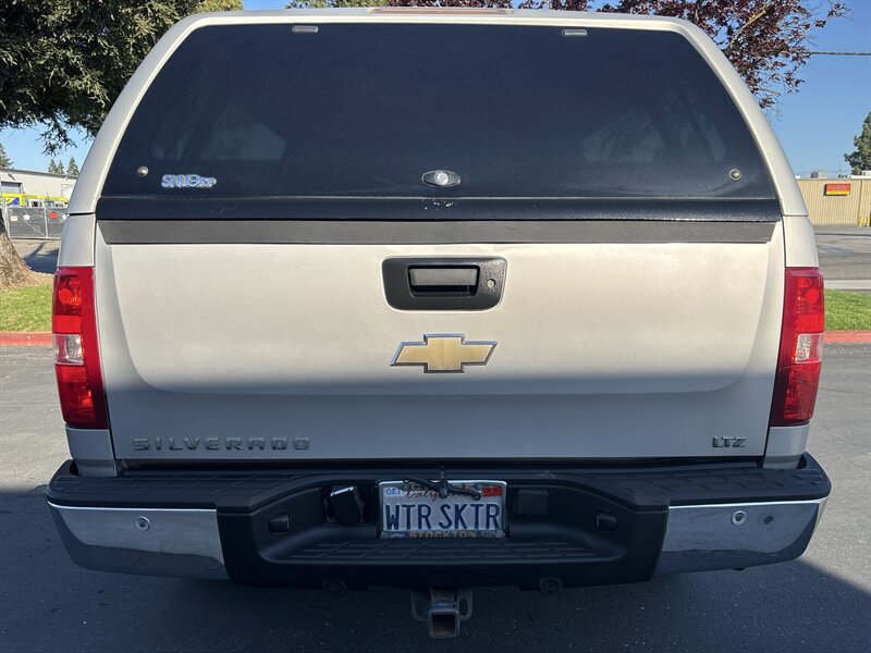 Used 2008 Chevrolet Silverado 1500 LTZ w/ Safety Package AWD/4WD image 11
