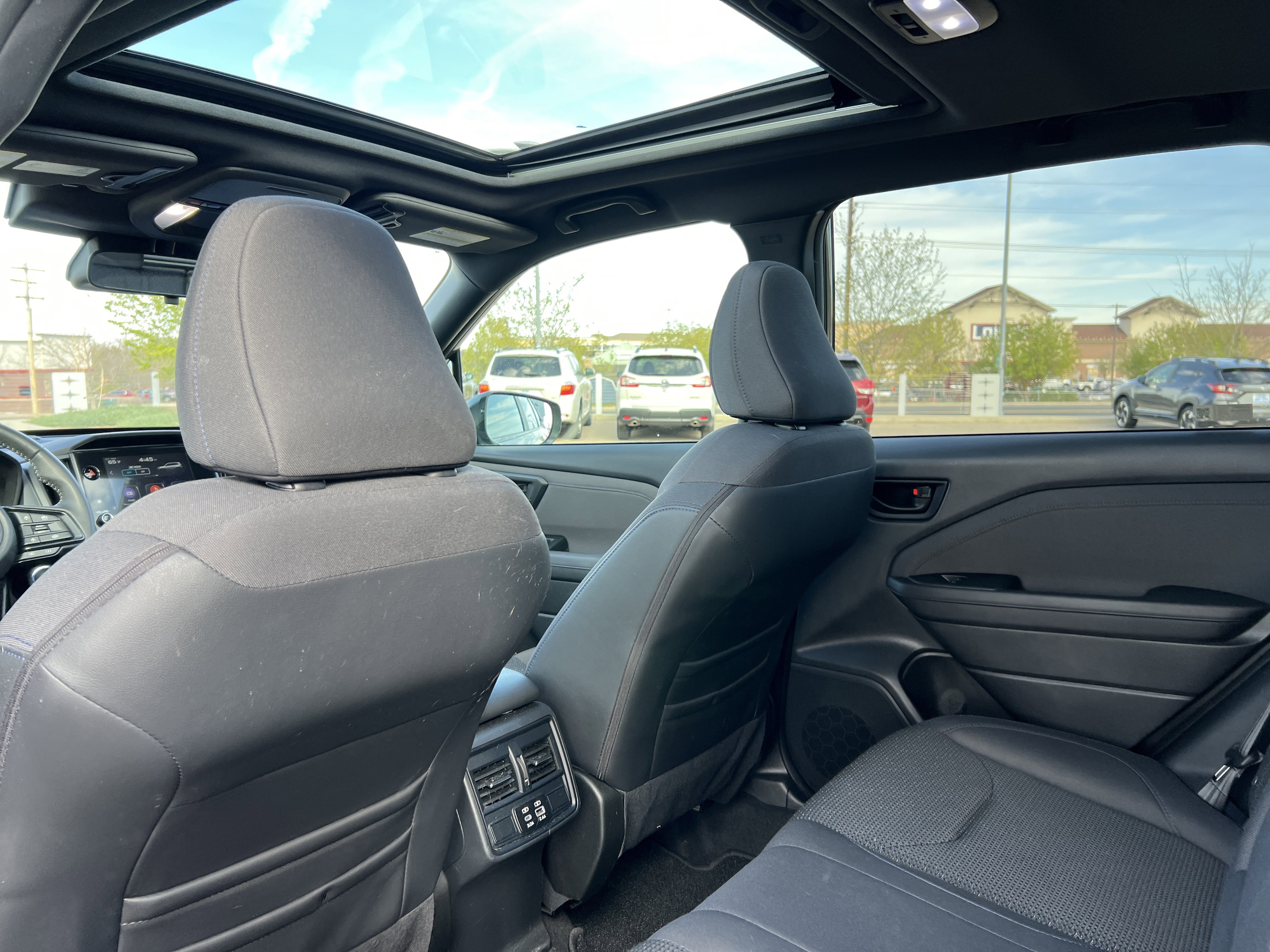 Used 2025 Subaru Forester Premium image 8