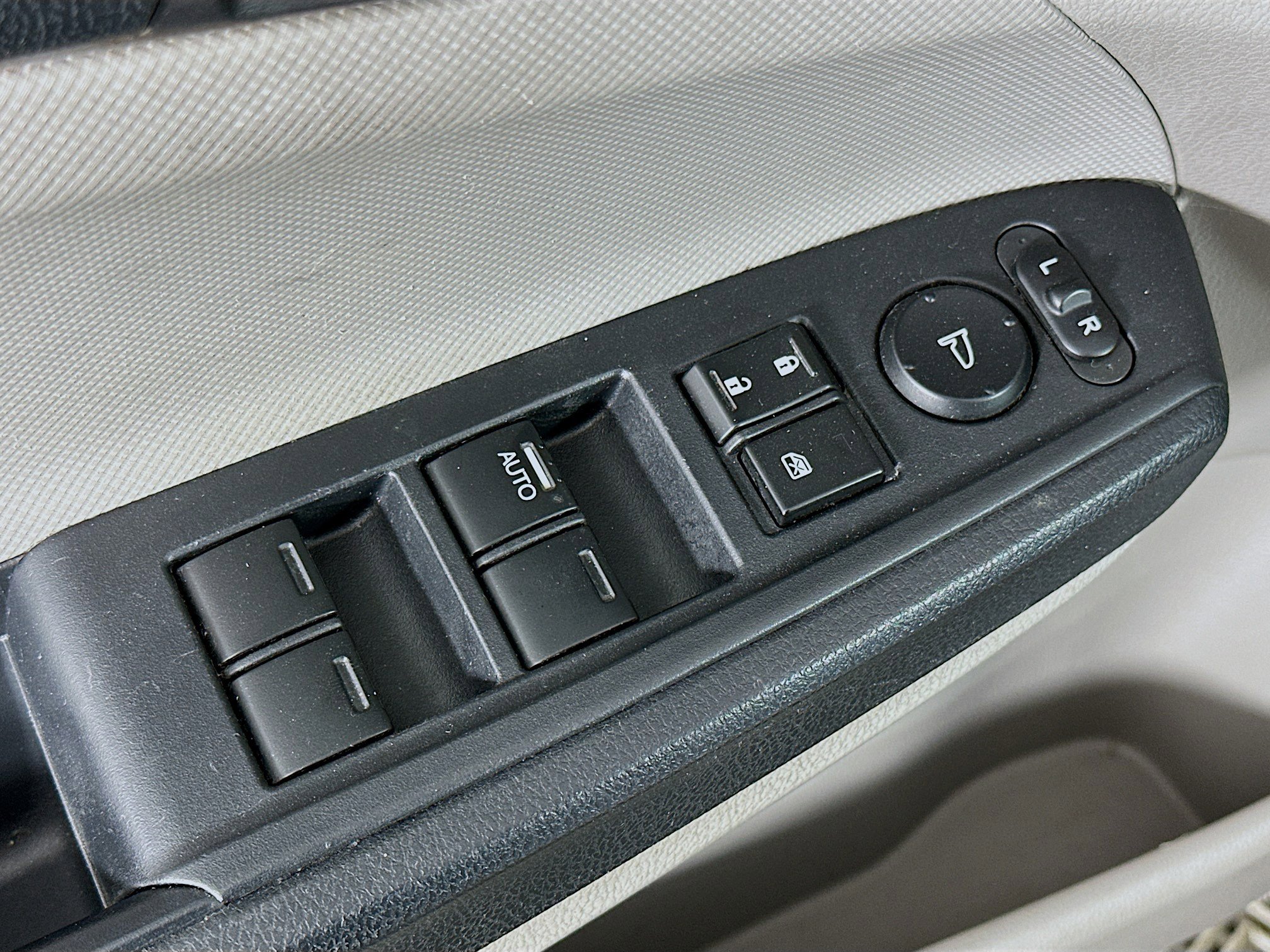 Used 2011 Honda Accord LX image 15
