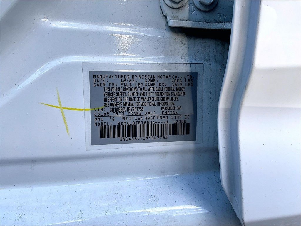 Used 2024 Nissan Sentra SV FWD image 9