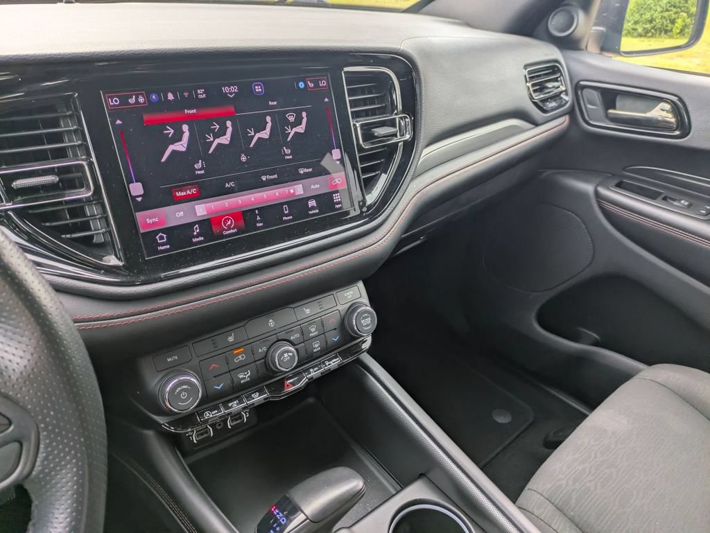 Used 2025 Dodge Durango GT RWD image 21