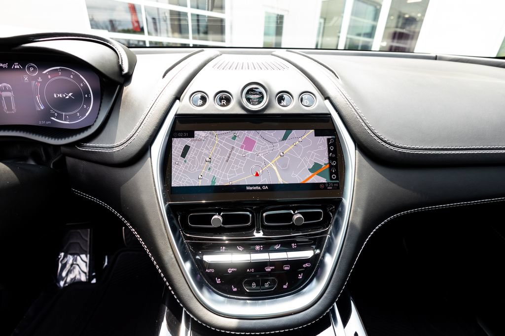 Used 2021 Aston Martin DBX AWD/4WD image 26