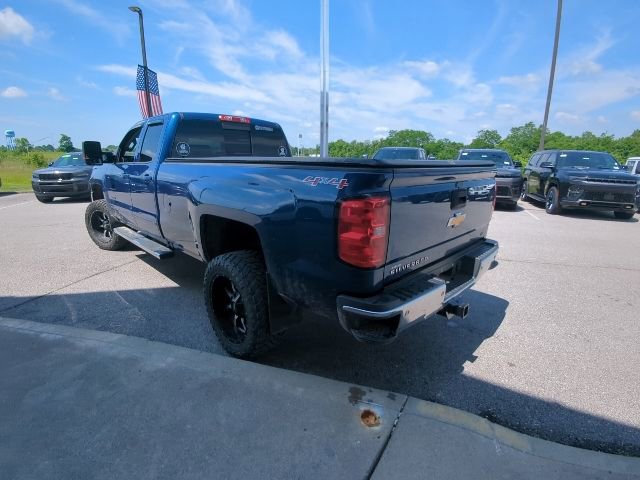 Used 2017 Chevrolet Silverado 2500 LT w/ LT Convenience Package AWD/4WD image 14