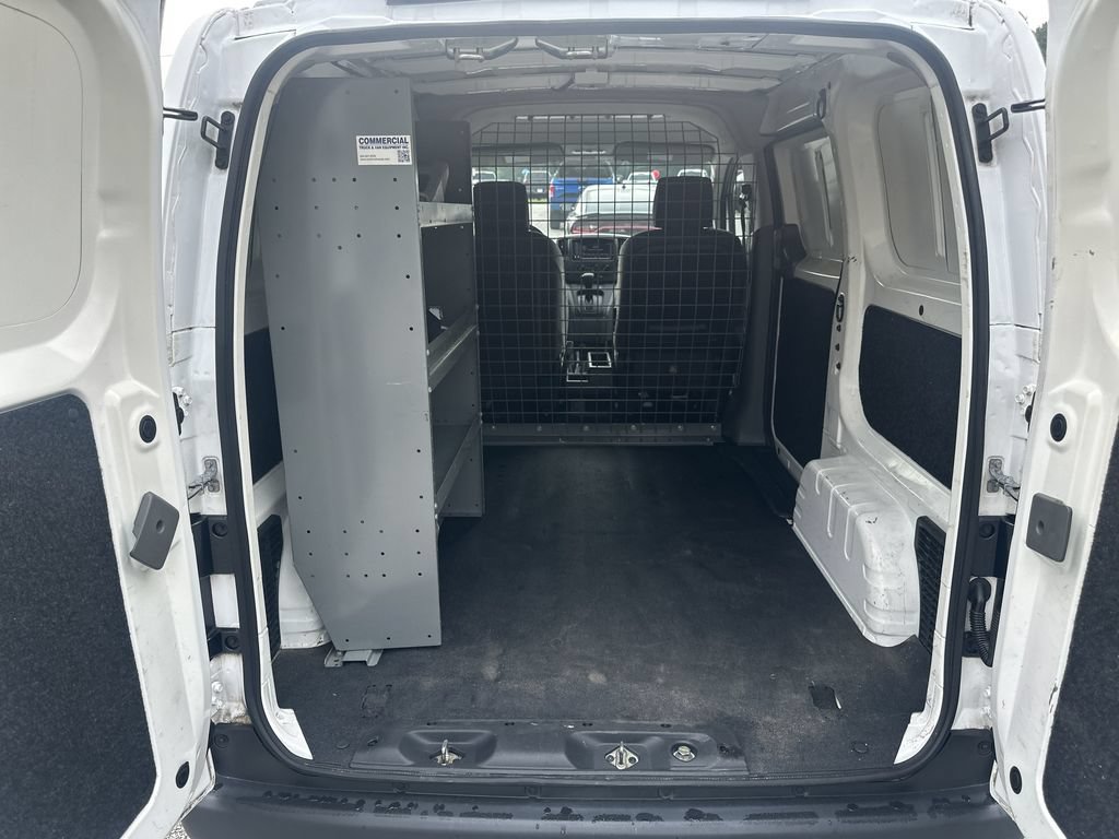 Used 2020 Nissan NV200 S FWD image 17