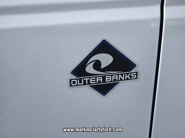 New 2026 Ford Bronco Outer Banks image 5