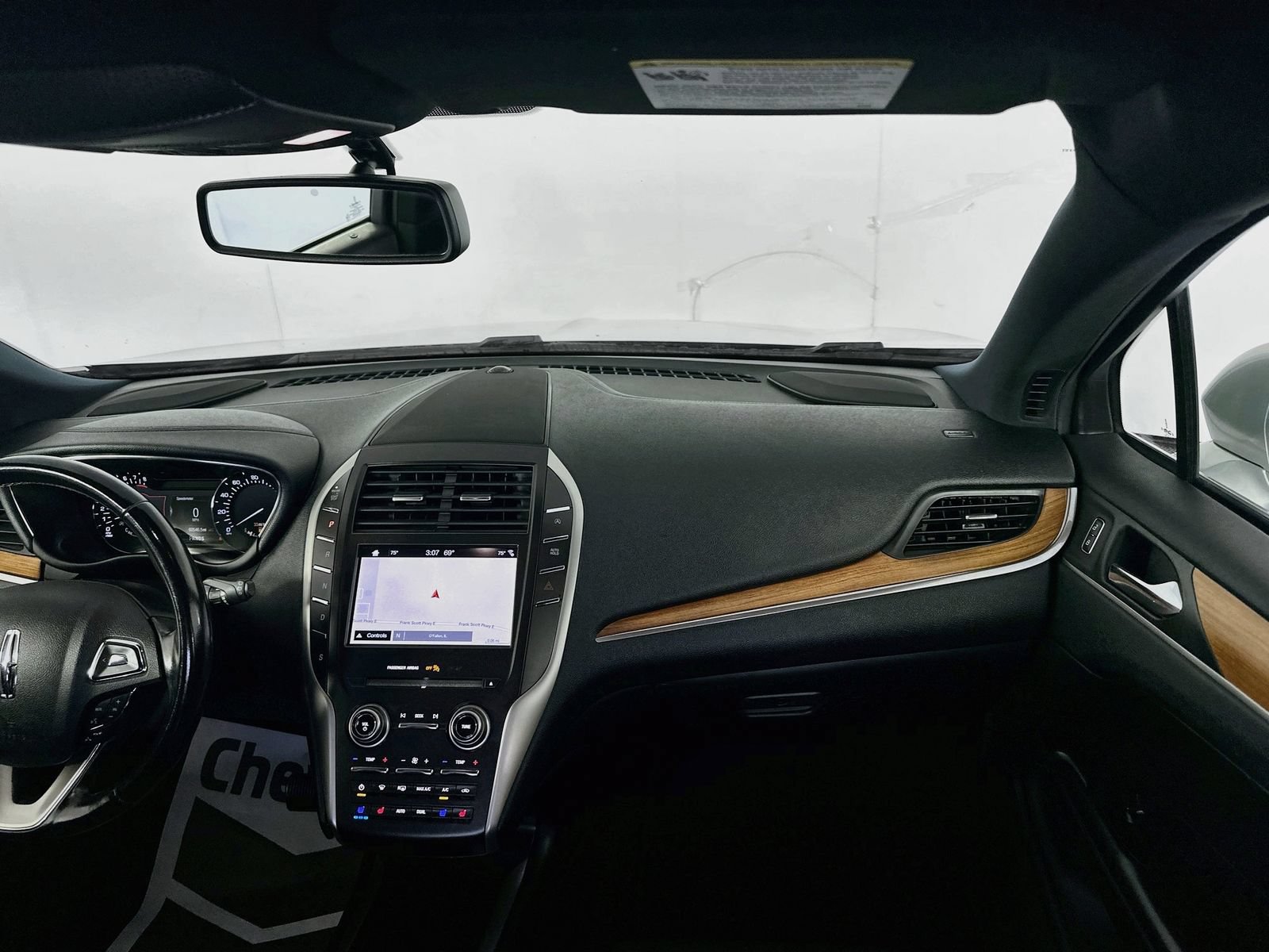 Used 2019 Lincoln MKC Reserve FWD image 25