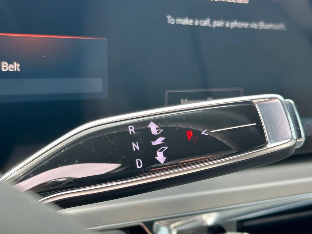 Used 2024 Cadillac Lyriq Sport RWD image 27