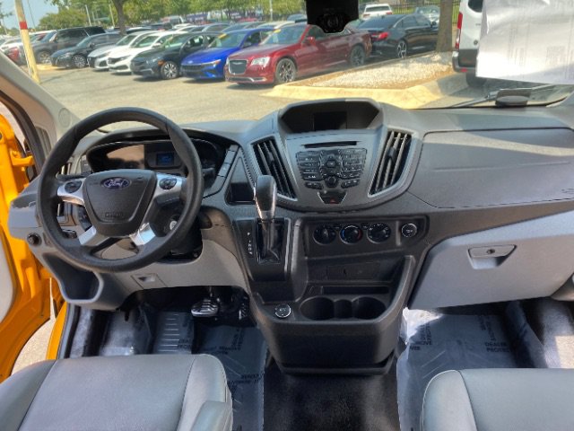 Used 2019 Ford Transit 150 XL RWD image 17