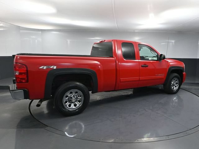 Used 2011 Chevrolet Silverado 1500 LS AWD/4WD image 3