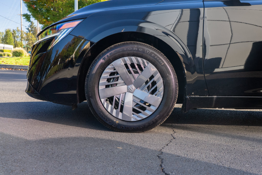 New 2027 Nissan Sentra S w/ Floor Mat Package FWD image 7