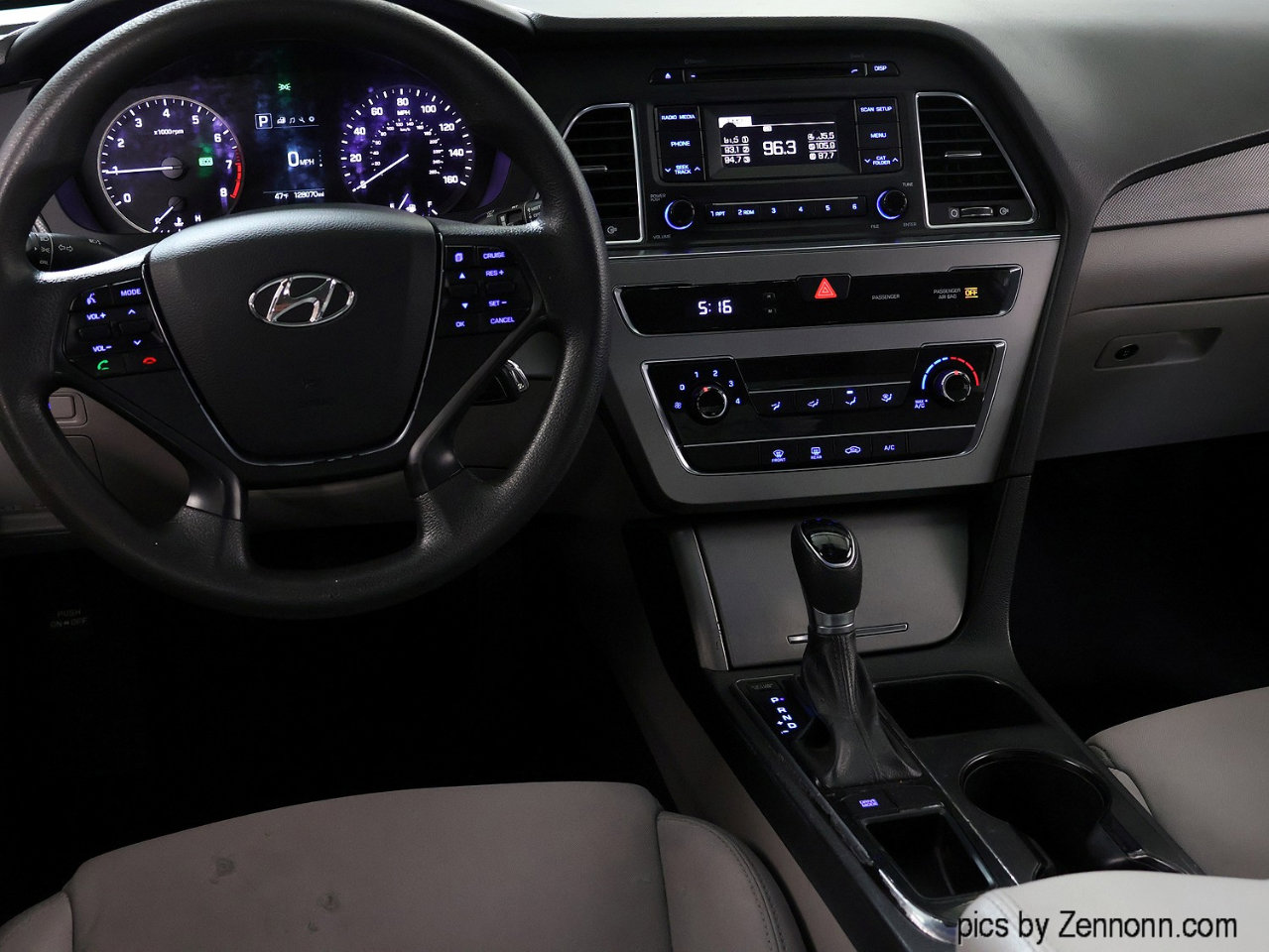 Used 2017 Hyundai Sonata SE image 16