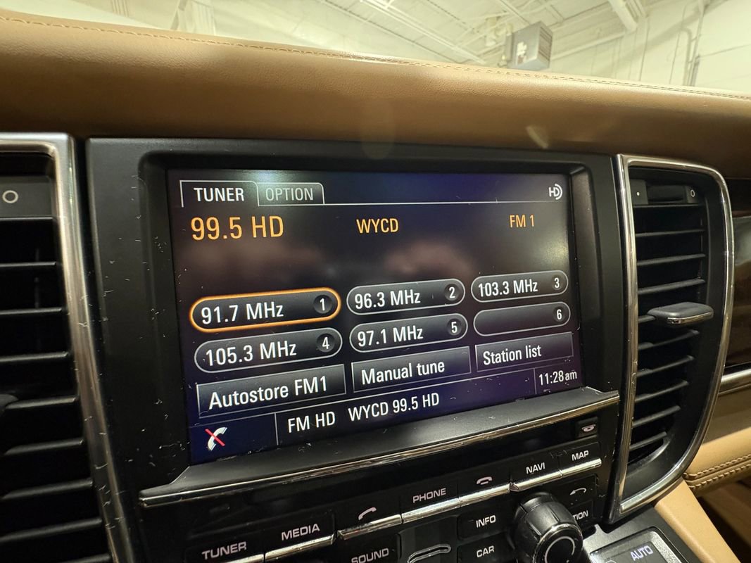 Used 2015 Porsche Panamera GTS w/ Premium Package Plus image 19