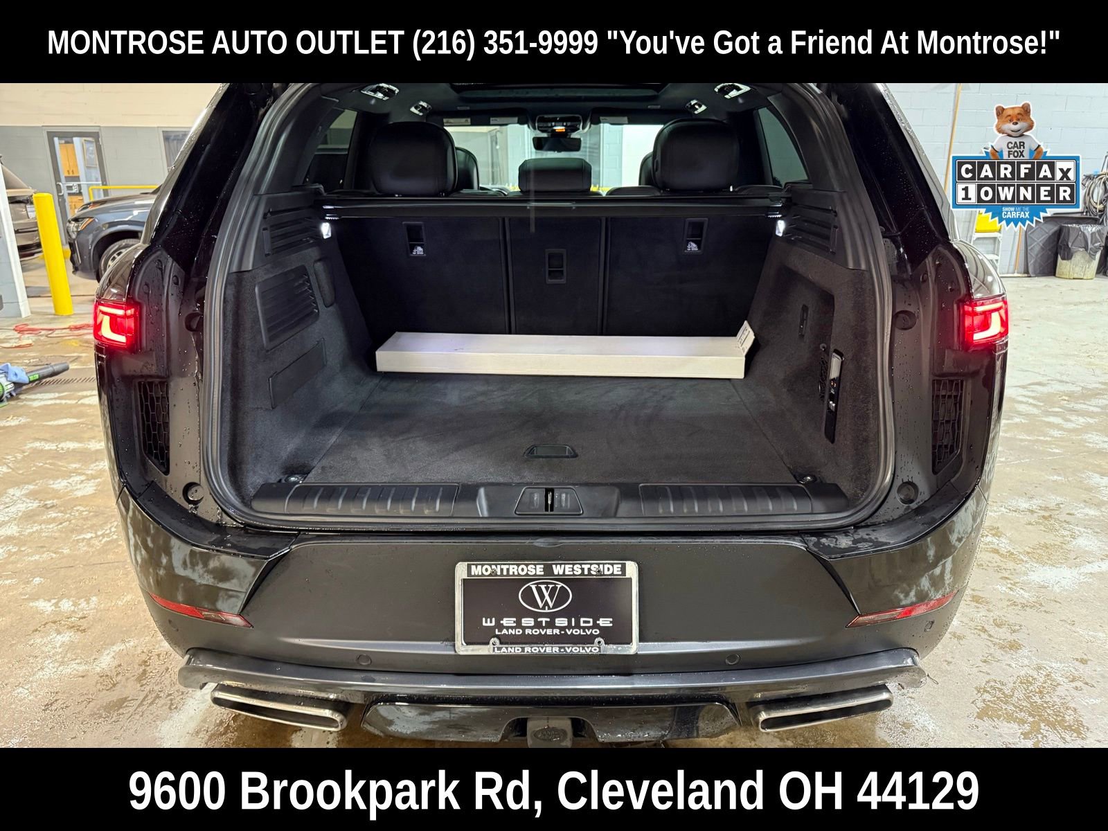 Used 2024 Land Rover Range Rover Sport SE image 45