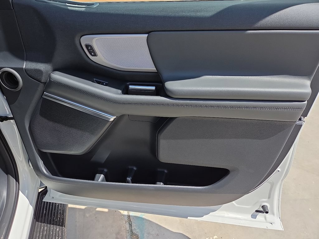 New 2027 Ford Expedition Max Active RWD image 13
