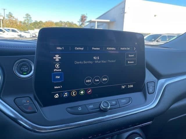 Used 2023 Chevrolet Blazer LT w/ Driver Confidence Package image 16