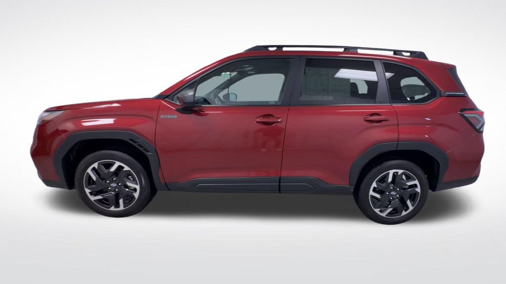 Used 2026 Subaru Forester Premium AWD/4WD image 5
