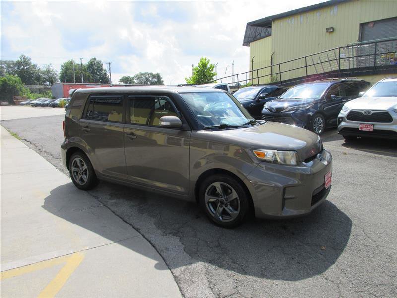 Used 2012 Scion xB image 9