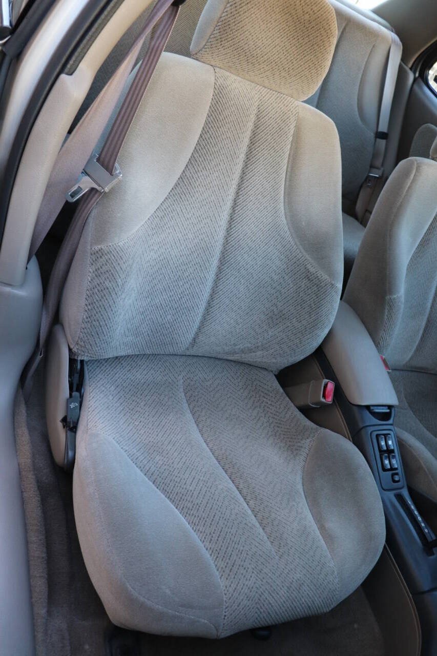 Used 1997 Chevrolet Cavalier LS w/ Preferred Equipment Group 2 FWD image 31