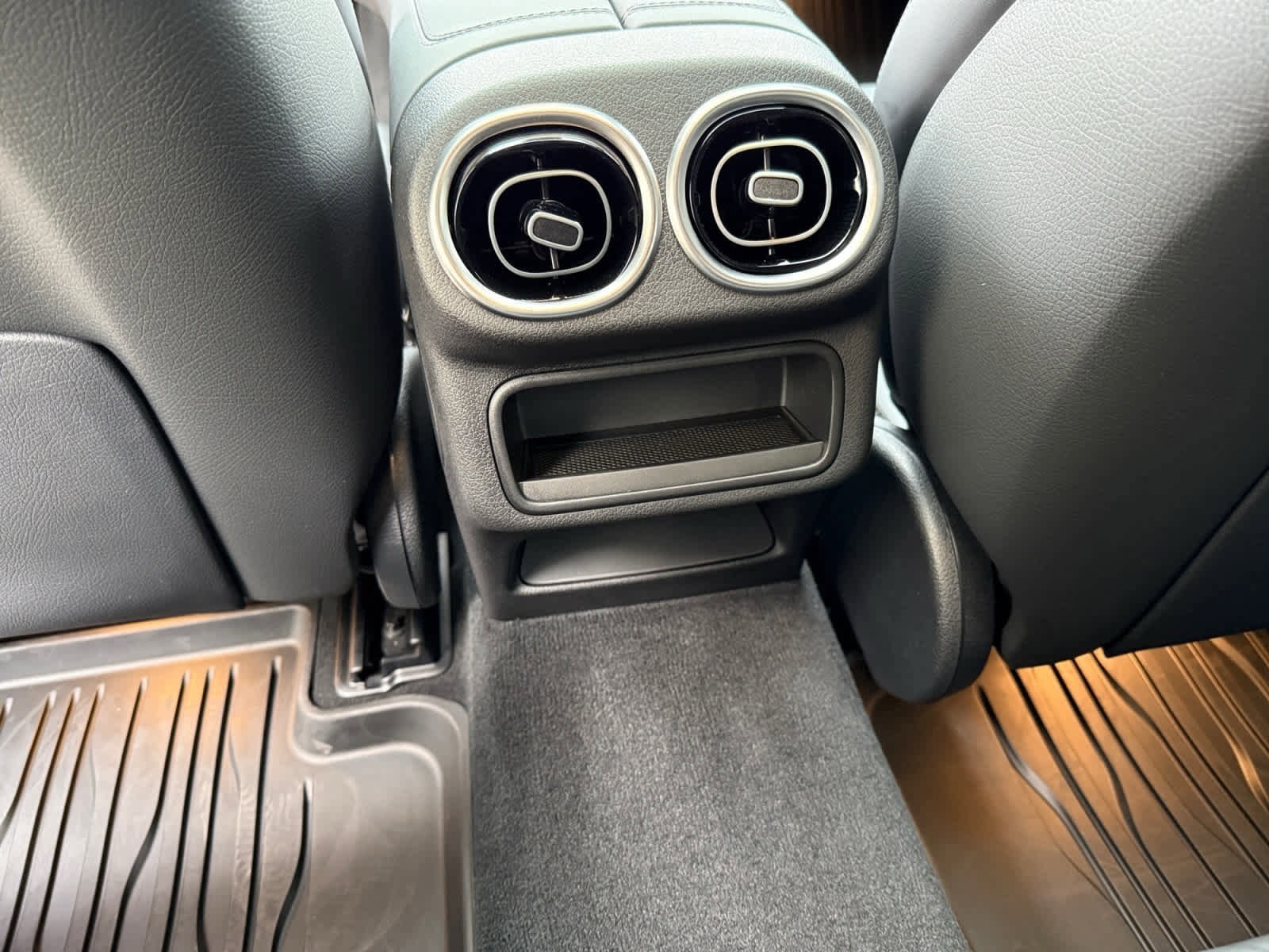 Used 2025 Mercedes-Benz GLC 63 AMG S image 27